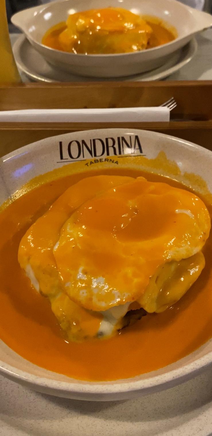 Donde comer una buena francesinha en Porto? Sitios TOP