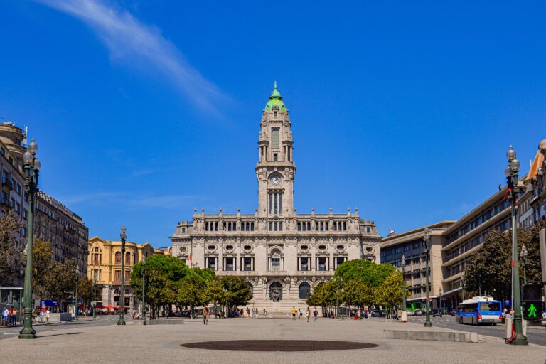 ¿Oporto o Porto?